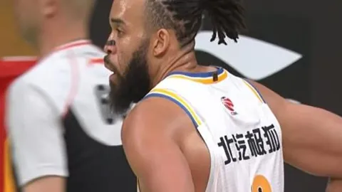 大乐透期号专家推荐：实力团队质合分析前区十码